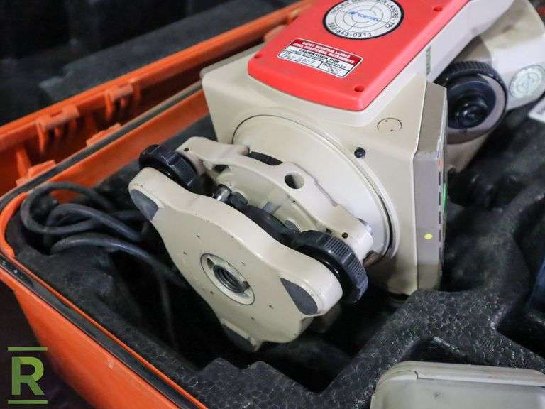 Pentax Surveying Station - Roller Auctions
