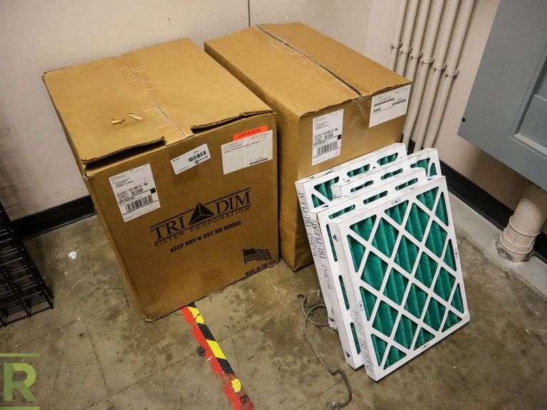 (2) Boxes Of TRI DIM Air Filters, 16 x 26 x2 and (4) 16x20x2 - Roller Auctions