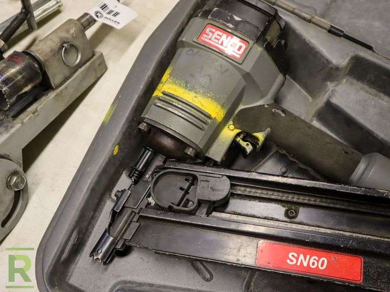 Senco SN60 Pneumatic Nail Gun Roller Auctions
