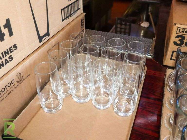 (3) Boxes Of Mixing Glasses - Roller Auctions