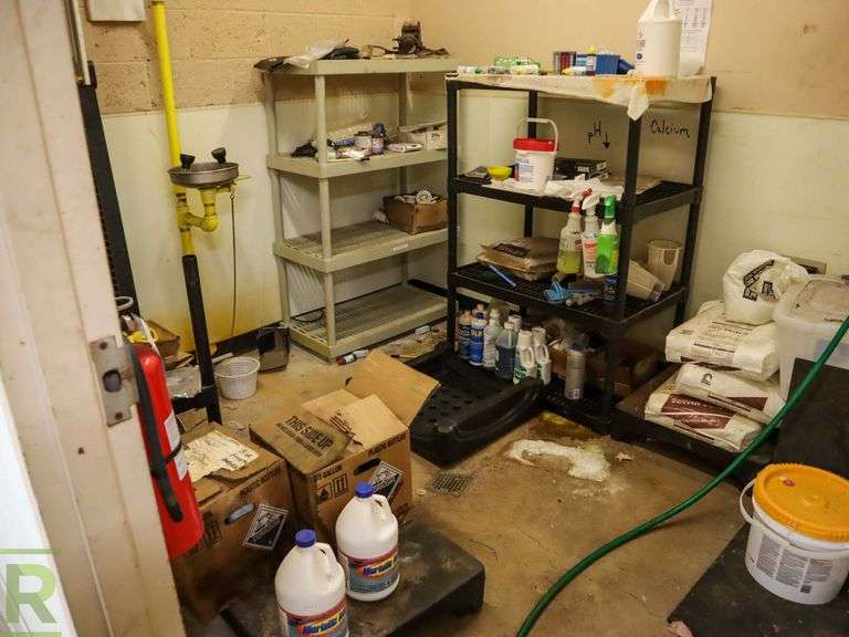 Room Of Pool Chemicals - Roller Auctions