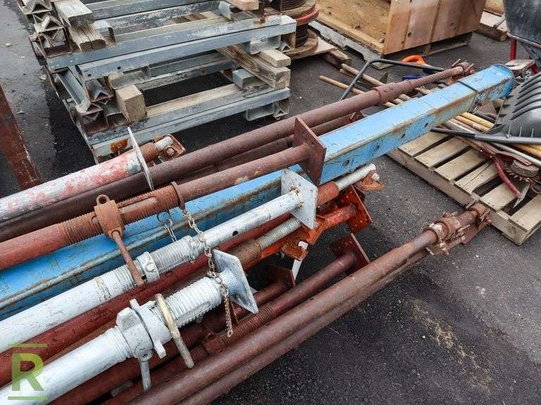 Pallet Of Assorted Shore Jacking - Roller Auctions