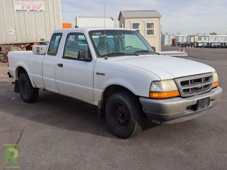 2000 Ford Ranger RWD Extended Cab Pickup - Roller Auctions