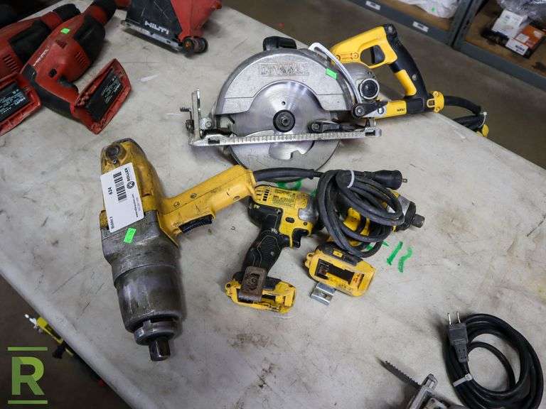 DeWalt Circular Saw & (3) Impact Grinders DW297 & DCF885 - Roller Auctions