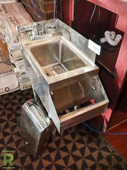 Advance Tabco CR-HS-12 12" Hand Sink - Roller Auctions