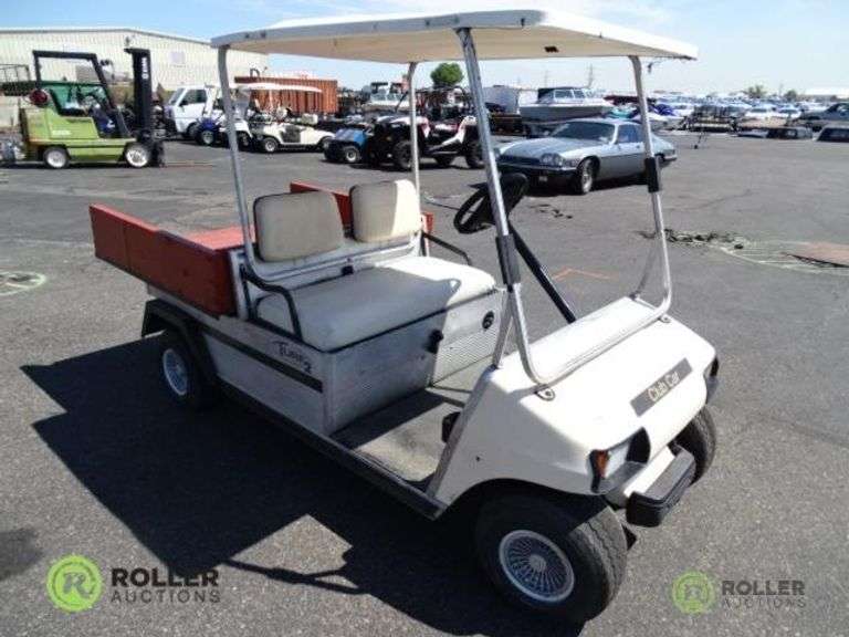 ClubCar Carryall Turf 2 Gas Powered Truckster Golf Cart Roller Auctions