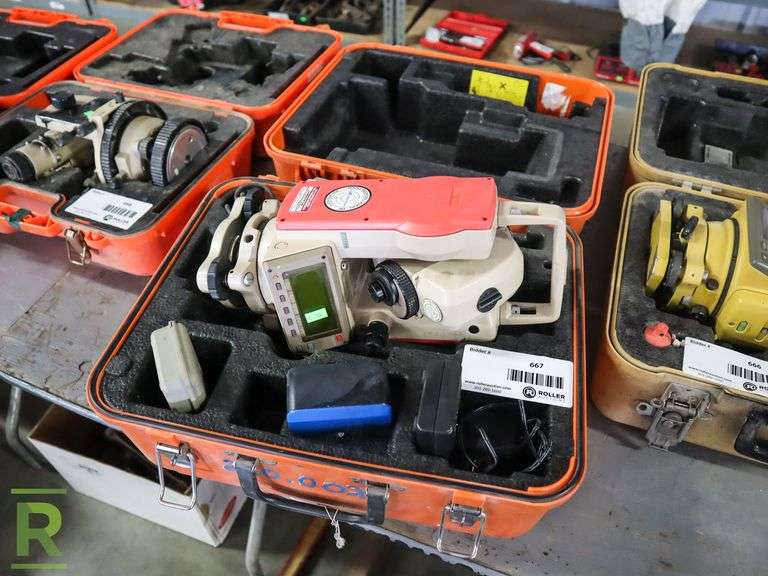 Pentax Surveying Station - Roller Auctions