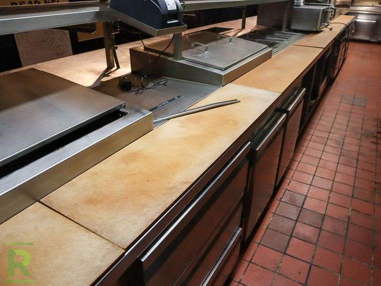(9) Cutting Boards - Roller Auctions