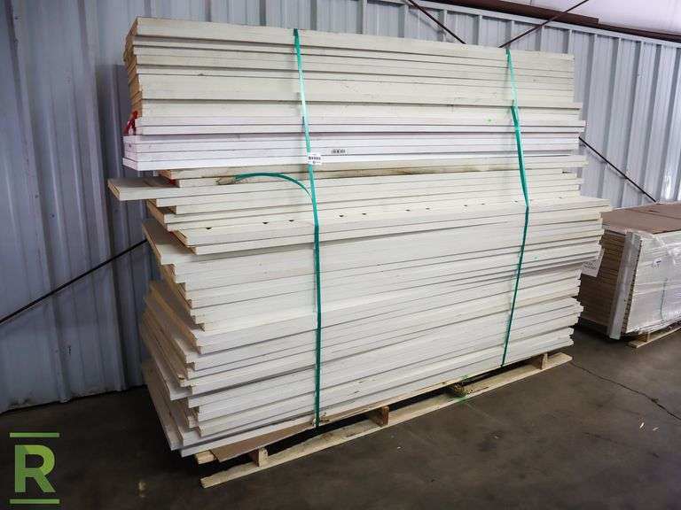 Pallet of Assorted Slab Doors - Roller Auctions