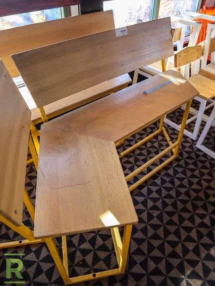 (2) Angled Benches - Roller Auctions