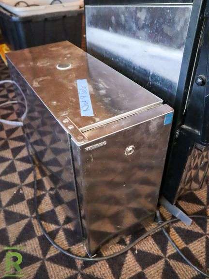Bunn Espresso Machine With Counter Top Refrigerator - Roller Auctions