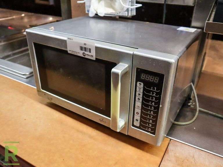 Amana RMSIOTS Microwave Oven - Roller Auctions