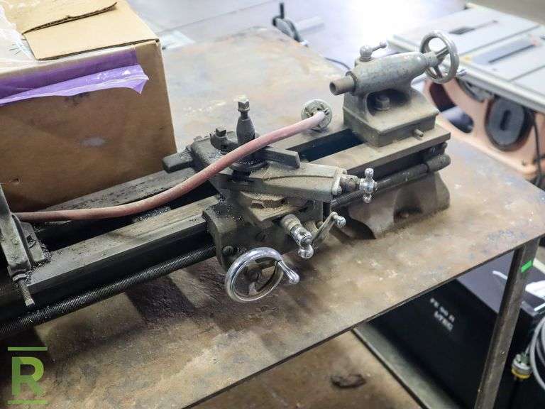 Atlas Shop Lathe With Stand - Roller Auctions