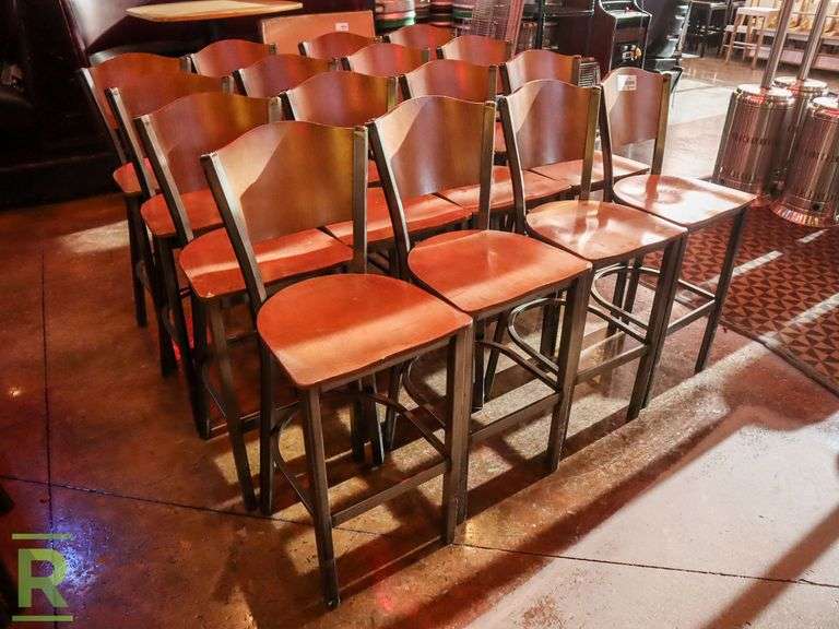 (16) Wood And Metal Bar Chairs - Roller Auctions