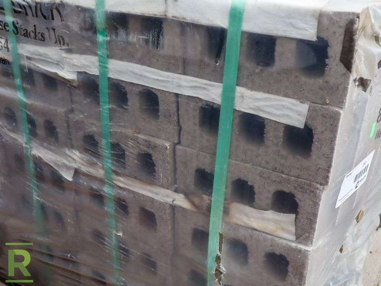 Pallet Of Bricks - Roller Auctions