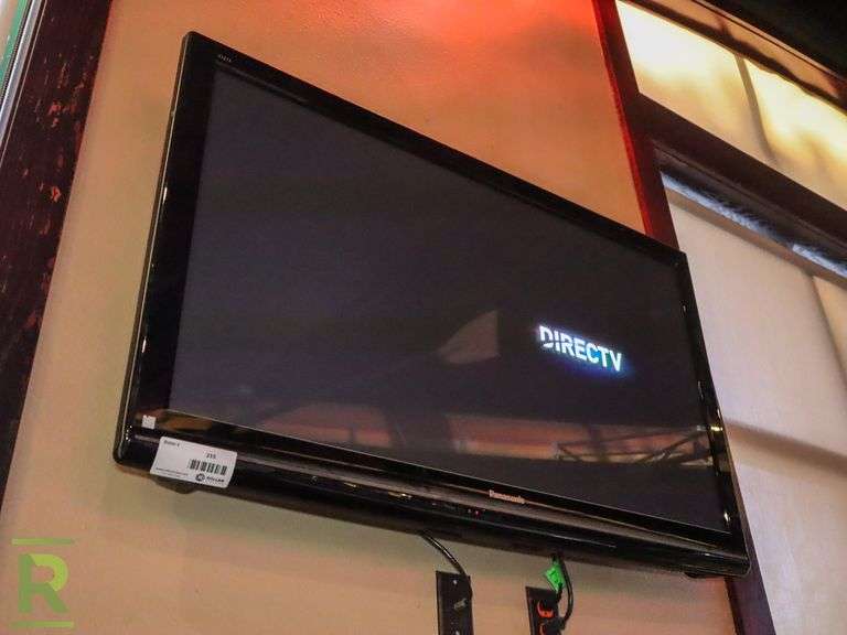 Panasonic Viera TV 50" - Roller Auctions