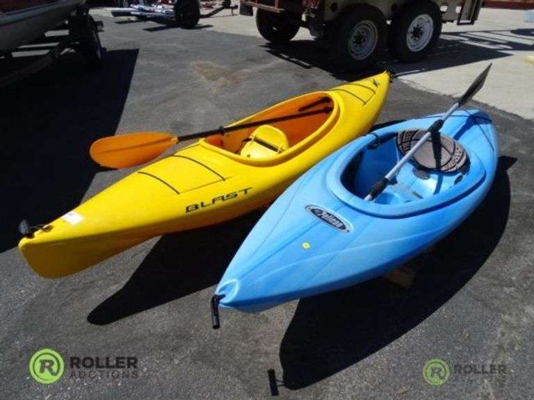 Pelican Ramex 94in and Victory Blast 114in Kayaks With Paddles Roller