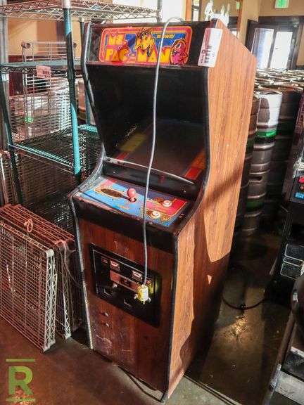 Midway Ms. Pac-Man Multi Game Arcade - Roller Auctions