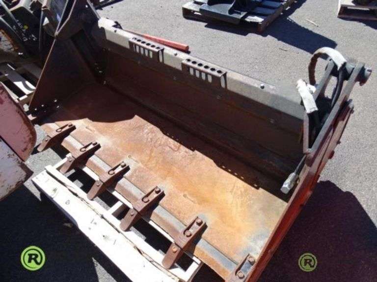 Bobcat 68 Combo BKT 66in Clamshell Bucket for Skid Steer Loader