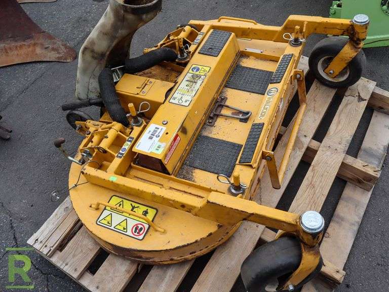 Walker 42" Mower Deck - Roller Auctions