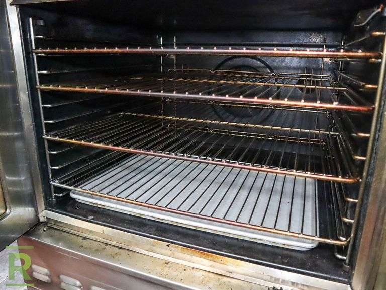 Blodgett Zephaire Double Stock Convection Oven On Casters, Gas - Roller Auctions