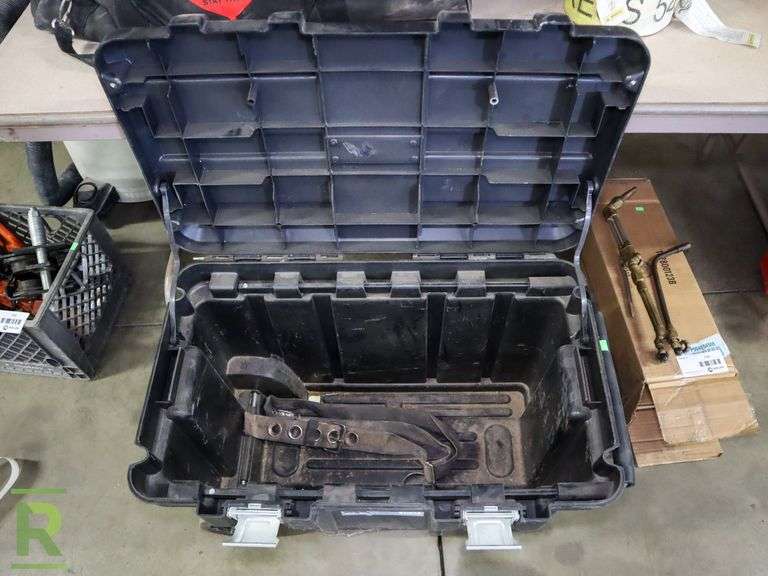 Task Force Tool Chest - Roller Auctions