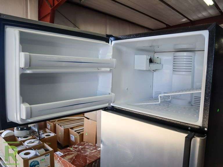 GE GTL18JCPARBS Freezer / Refrigerator Roller Auctions