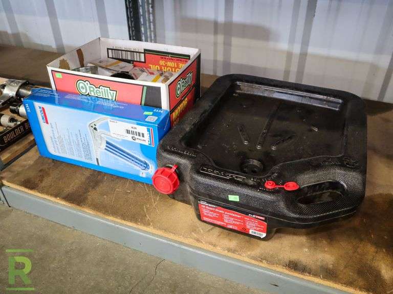Lincoln Grease Gun, Oil Pan and Oil Filters - Roller Auctions