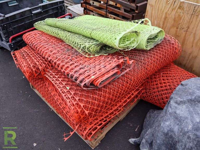 Pallet Of Snow/Construction Fence - Roller Auctions