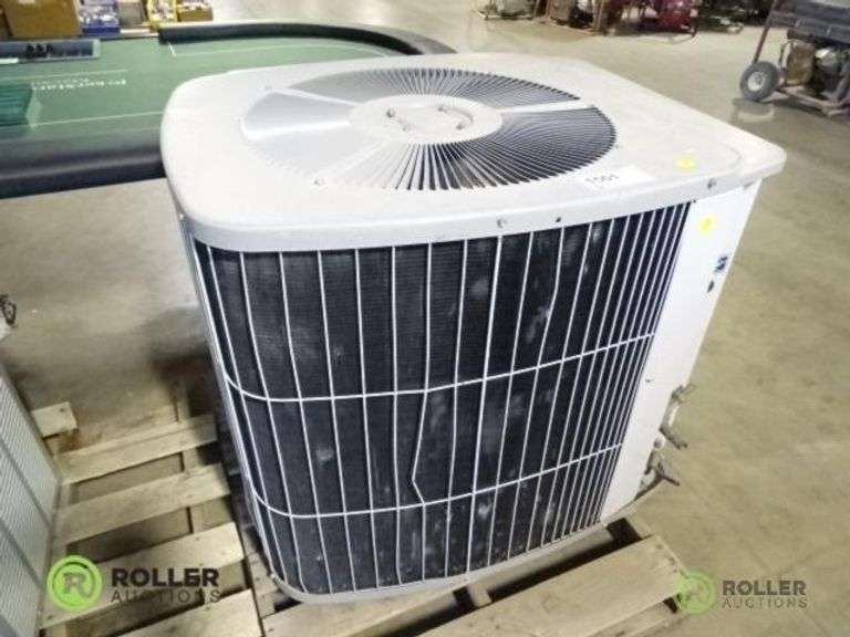 Carrier 38TKB042300 Central Cooling Air Conditioner - Roller Auctions