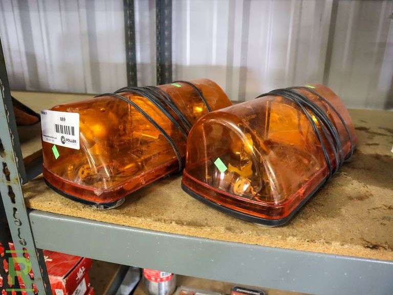 (2) Caution Lights - Roller Auctions
