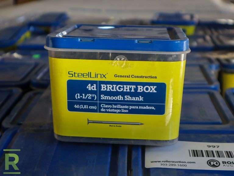 Pallet of Steel Linx 4D Bright Box, 1-1/2" Smooth Shank Nails - Roller Auctions