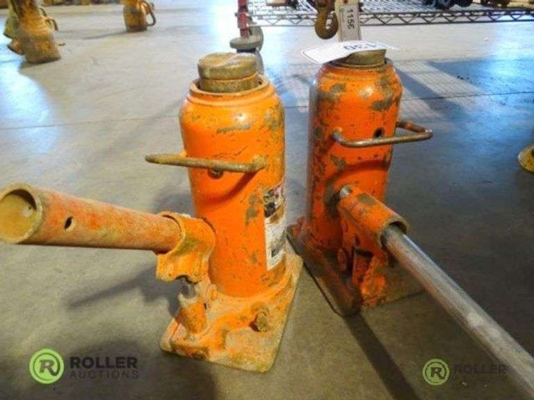 (2) Jet Bottle Jacks Roller Auctions
