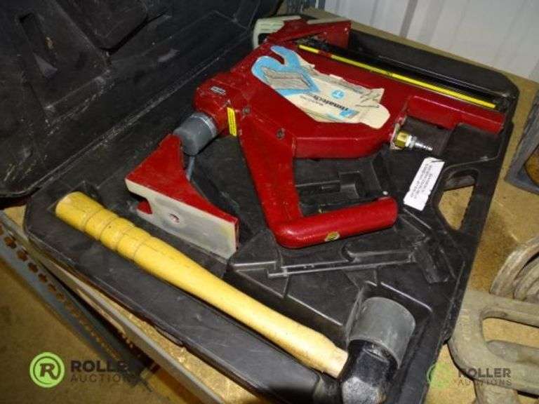 PortaNails 421 Pneumatic Floor Nailer Roller Auctions