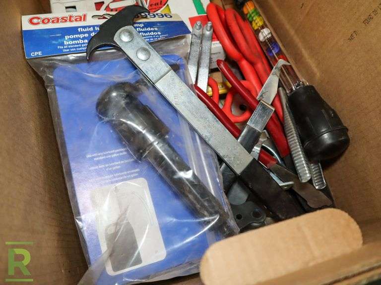 Tray of Tools, Cutters, Hose and Antifreeze Tester - Roller Auctions