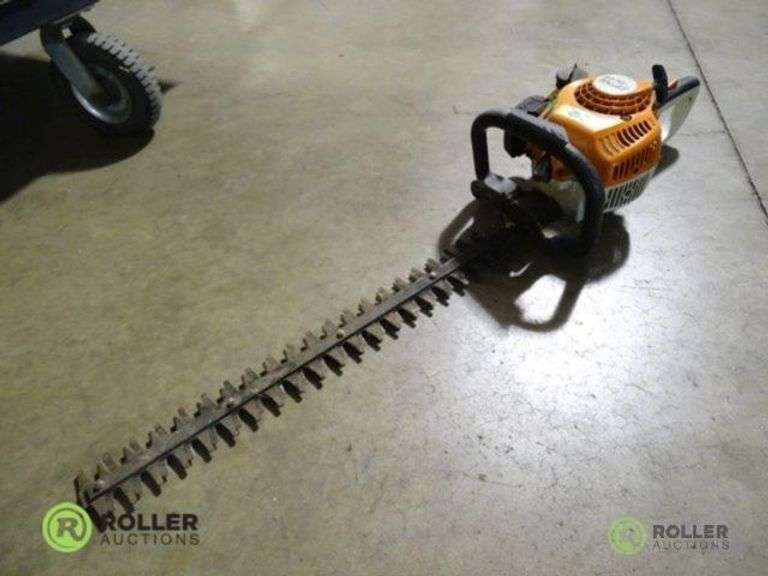 Stihl HS45 Gas Powered Hedge Trimmer Roller Auctions