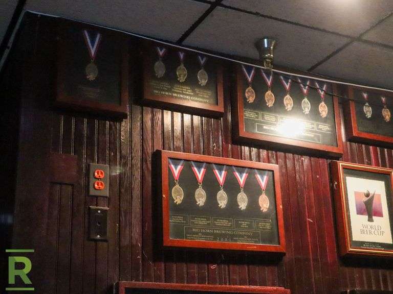 Framed Medals And Display Cabinets - Roller Auctions