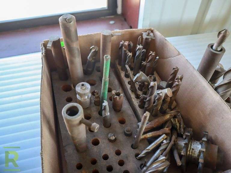 Tray of End Mills - Roller Auctions