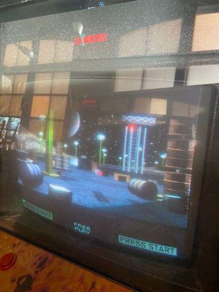 Atari Area 51 Arcade Game - Roller Auctions