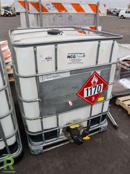 (1) Plastic Tote With Enclosure - Roller Auctions