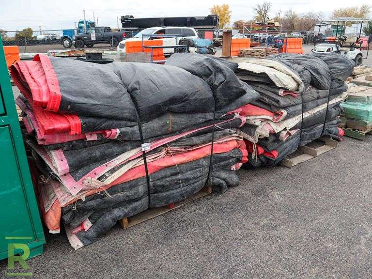 (2) Pallets Of Concrete Curing Blankets, (20) Total Blankets - Roller Auctions