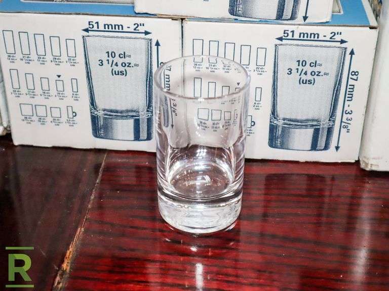 Stemware And Shot Glasses - Roller Auctions