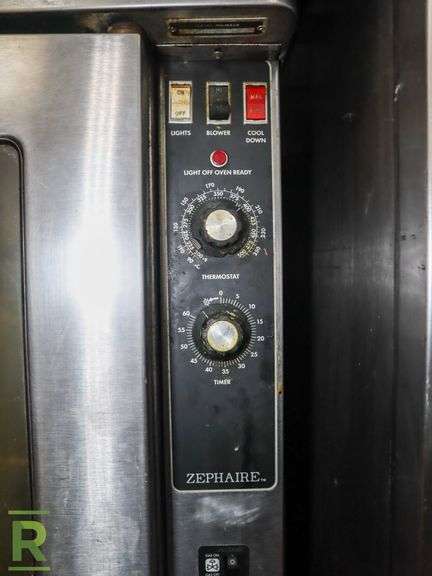 Blodgett Zephaire Double Stock Convection Oven On Casters, Gas - Roller Auctions