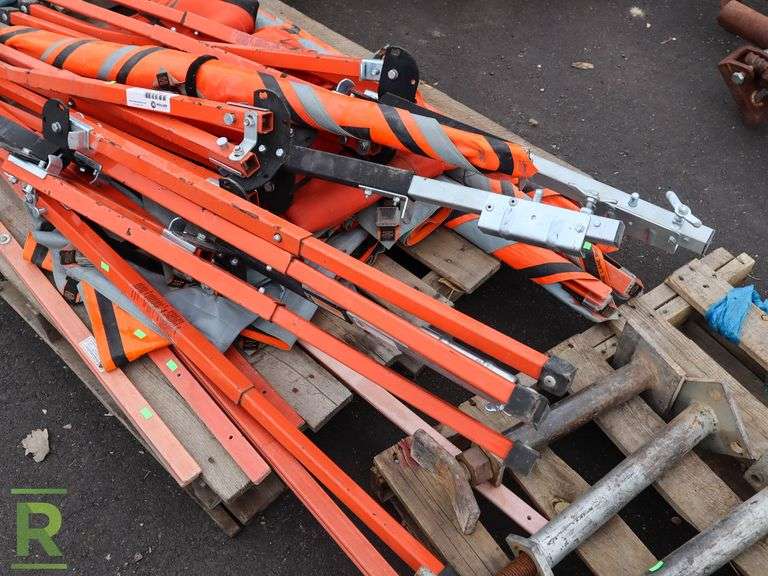 Pallet Of Road Work Signs - Roller Auctions