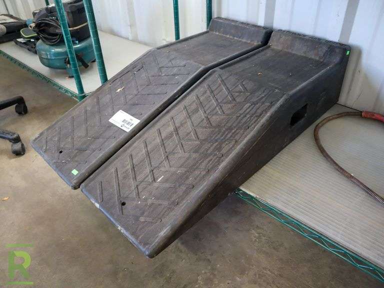(2) Ramps - Roller Auctions