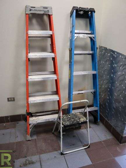 (2) 6' Ladders And Step Stool - Roller Auctions