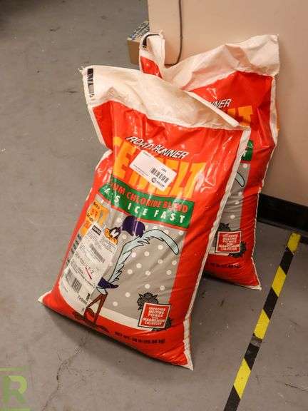 (2) Road Runner Ice Melt, 50lbs - Roller Auctions