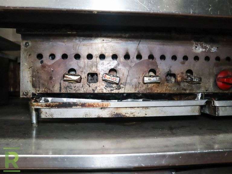 8-Burner Char Broiler, Gas, Built In - Roller Auctions