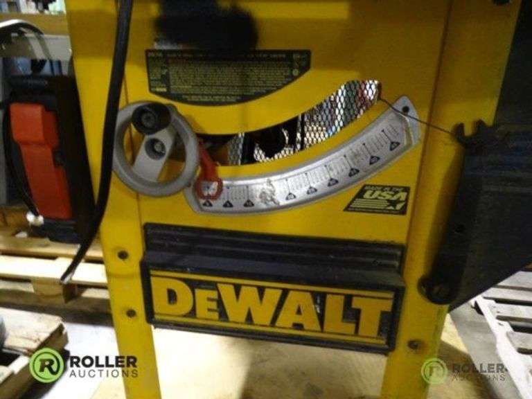 DeWalt Electric10in DW746 Table Saw Roller Auctions