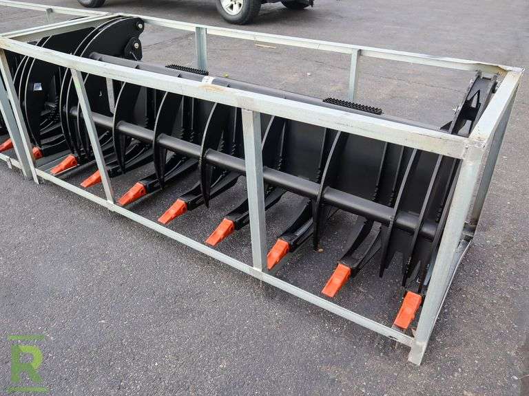 New 86" Grapple Attachment to Fit Skid Steer (Please Check All Fluids, Fittings, Hardware and Connections Prior To Use) - Roller Auctions